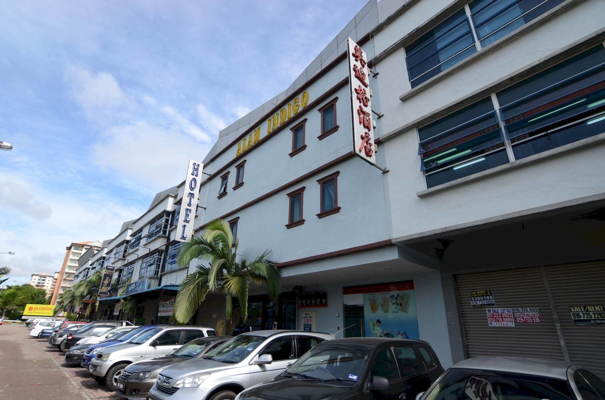 Hotel Alam Indi Johor Bahru Buitenkant foto